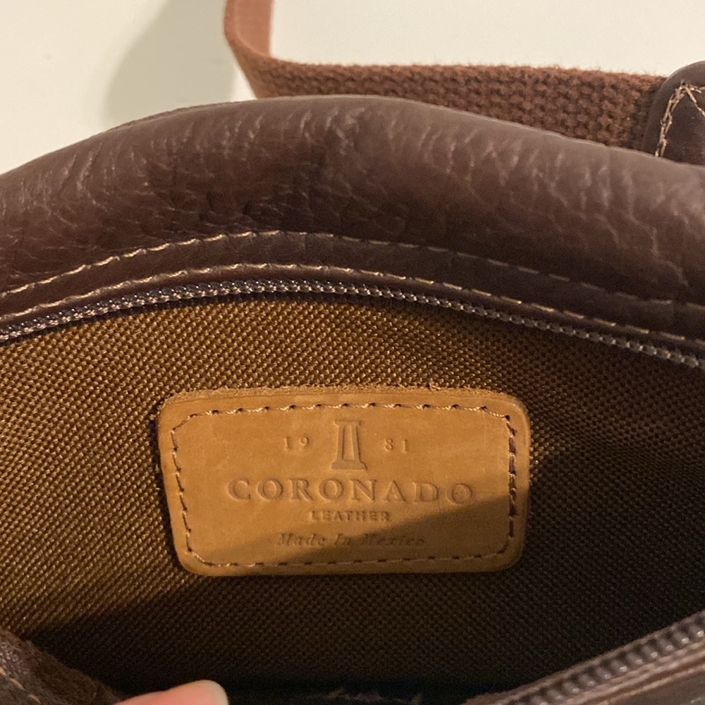 Coronado Leather Fanny pack Waist belt Bag with locking zipper with keys new - Picture 3 of 11